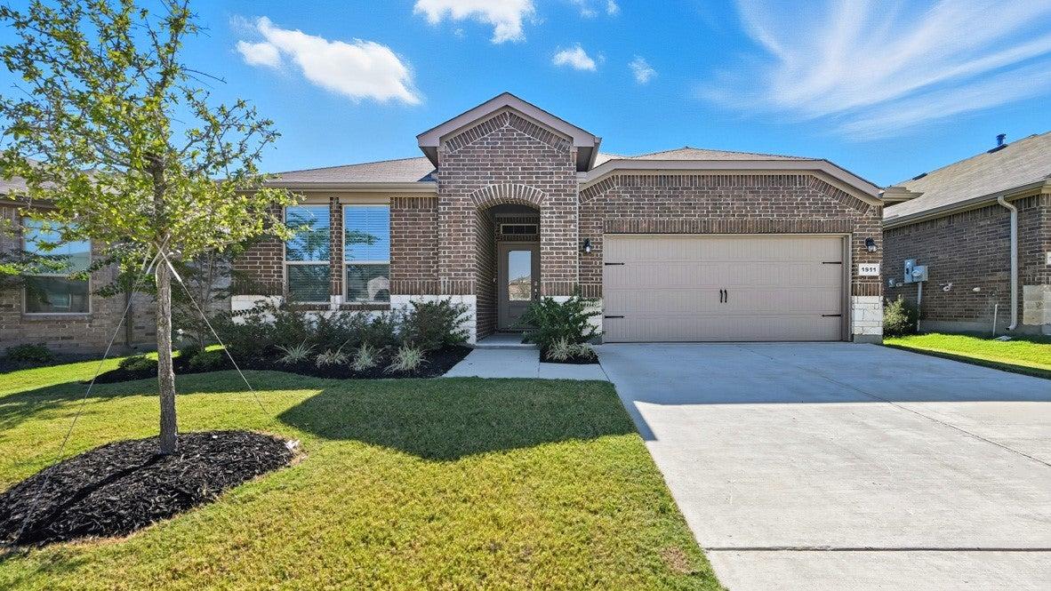 1911 Jackson Street, Cleburne, Texas 76033, USA