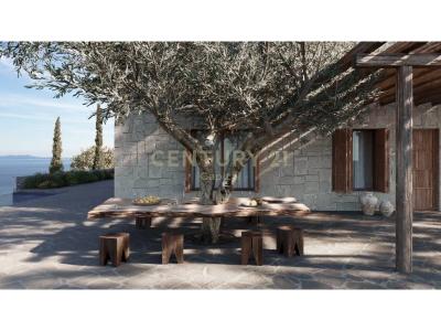 Jalë, Vlorë, Albania