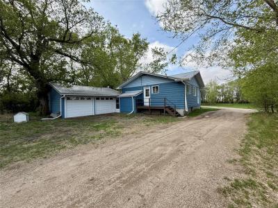 51011 #10 HIGHWAY SOUTH, Brandon, Manitoba R7A 5Y5, Canada