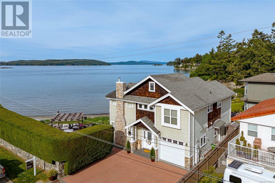 10239 FIFTH STREET, Sidney, Britisch-Kolumbien V8L 2Y4, Kanada