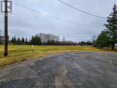 8 MICHAEL STREET, Charlton And Dack, Ontario P0J 1H0, Canada