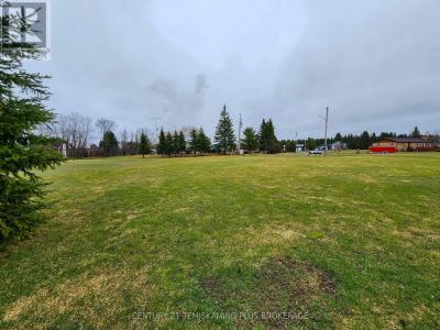 8 MICHAEL STREET, Charlton And Dack, Ontario P0J 1H0, Canada