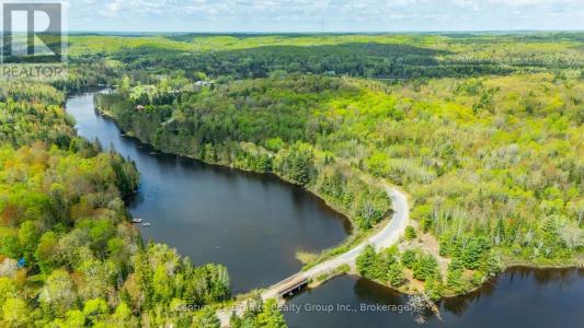 0 KOSHLONG LAKE ROAD, Dysart Et Al (dysart), Ontario K0M 1S0, CANADÁ