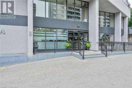 150 CHARLTON AVENUE EAST, Hamilton, Ontario L8N 3X3, Kanada
