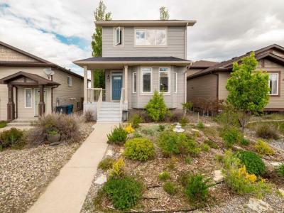 512 SILKSTONE CRESCENT W, Lethbridge, Alberta T1J 4C1, Canada