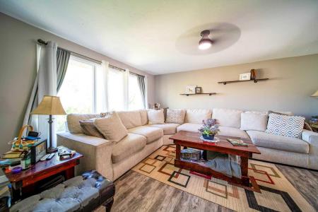 101 11 STREET, Wainwright, Alberta T9W 1G9, Canada