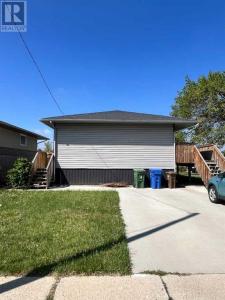 5124 42 AVENUE, Taber, Alberta T1G 1X3, Canada