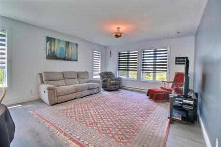 484  Rue Apollo, Pohénégamook, Québec G0L 1J0, Canada