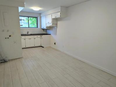 7530 Rue Rousselot, Montréal (Villeray/Saint-Michel/Parc-Extension), Quebec H2E 1Z3, Canada