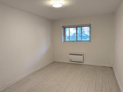 7530 Rue Rousselot, Montréal (Villeray/Saint-Michel/Parc-Extension), Quebec H2E 1Z3, Canada