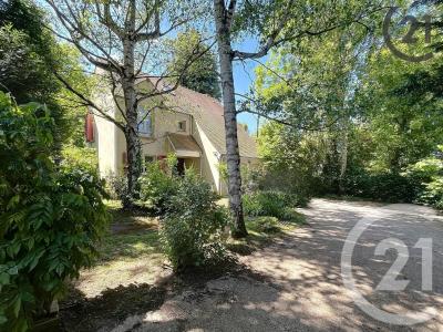 Servon, Île-de-France 77170, France