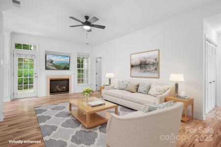 4719 Sahalee Lane, Charlotte, North Carolina 28216, USA