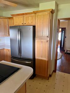 209 B St SE, Linton, Indiana 47441, USA