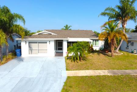 2211 Harrison Drive, HOLIDAY,, Florida 34691, USA