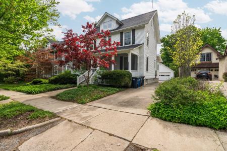 1054 Ferdon Road, Ann Arbor, Michigan 48104, USA