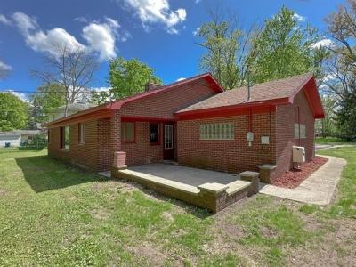 103 E Washington, Coleman, Michigan 48618, USA