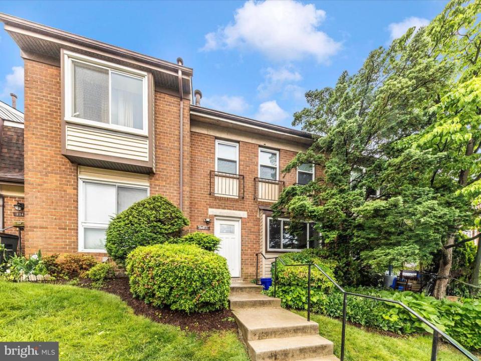 2350 Sun Valley Circle, Silver Spring, Maryland 20906