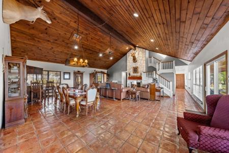 114 Wildridge, Kerrville, Teksas 78028, USA