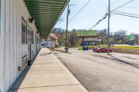 1501 Route 51  - Plaza, Clairton, 賓夕法尼亞州 15025, 美國