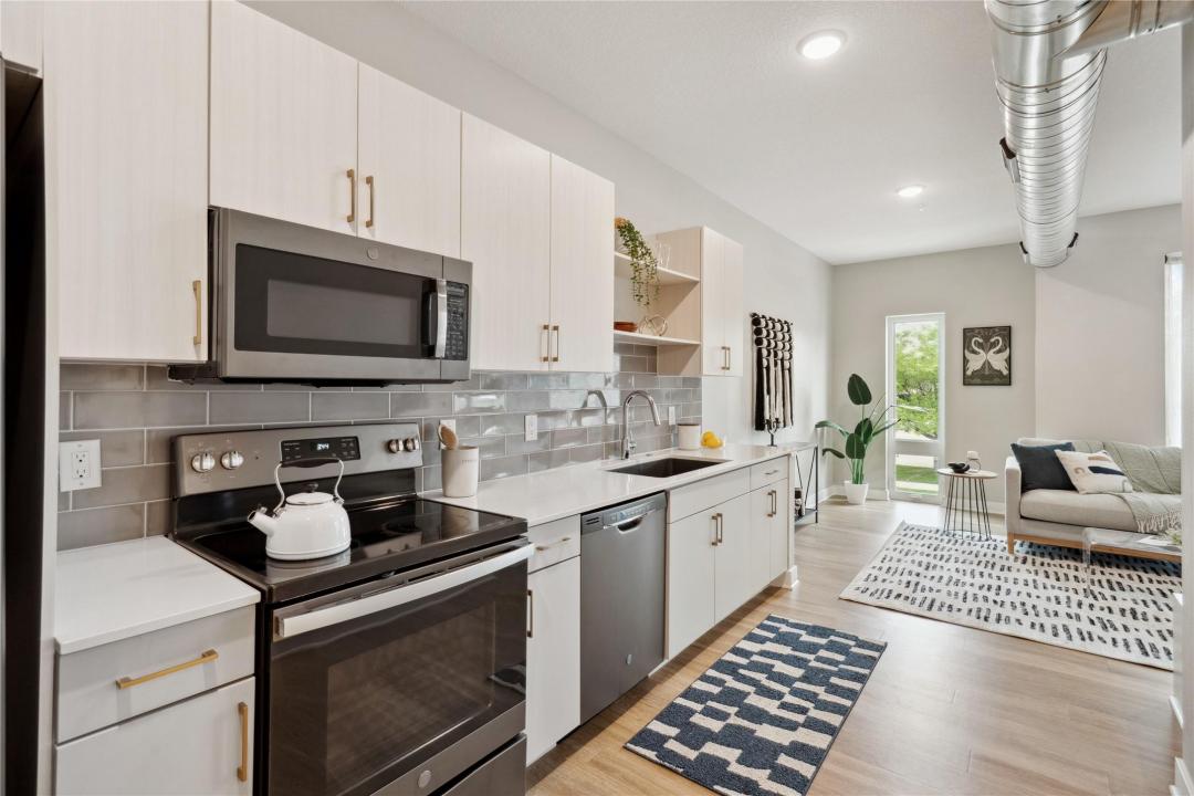 450 SW 7th Street 205, Des Moines, アイオワ 50309, アメリカ合衆国