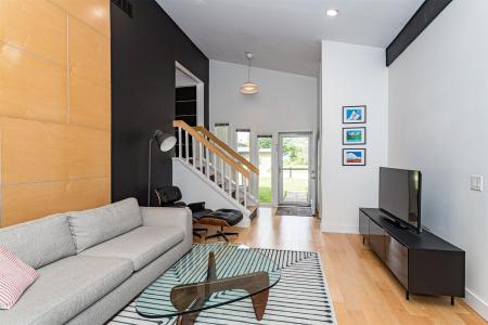 2924 Diamond Street, Ames, Iowa 50010, Stati Uniti