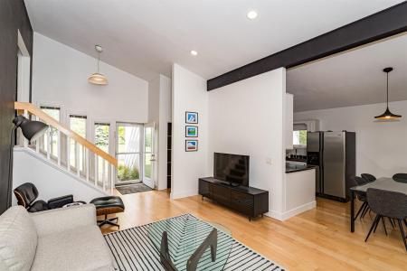 2924 Diamond Street, Ames, Iowa 50010, Stati Uniti