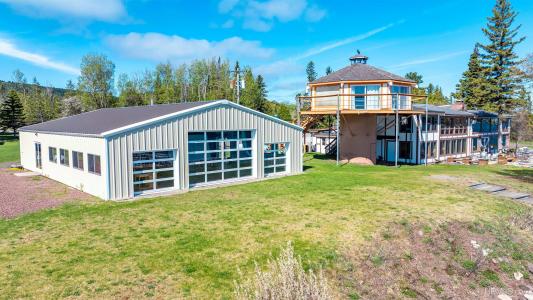 77 Brockway Ave, Copper Harbor, Michigan 49918