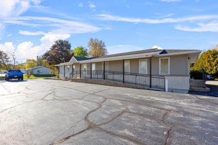 2131 Calumet Drive , BLDG, New Holstein, Wisconsin 53061, Estados Unidos