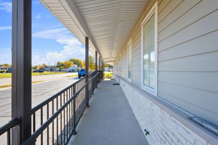 2131 Calumet Drive , BLDG, New Holstein, Wisconsin 53061, Estados Unidos