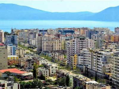 Albano dhe Romina, Vlorë, Albania