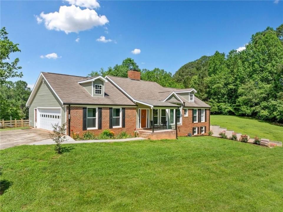 2144 Cowart Road, Dawsonville, Джорджия 30534, Соединенные Штаты