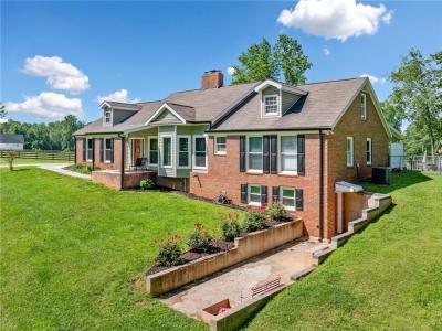 2144 Cowart Road, Dawsonville, Джорджия 30534, Соединенные Штаты