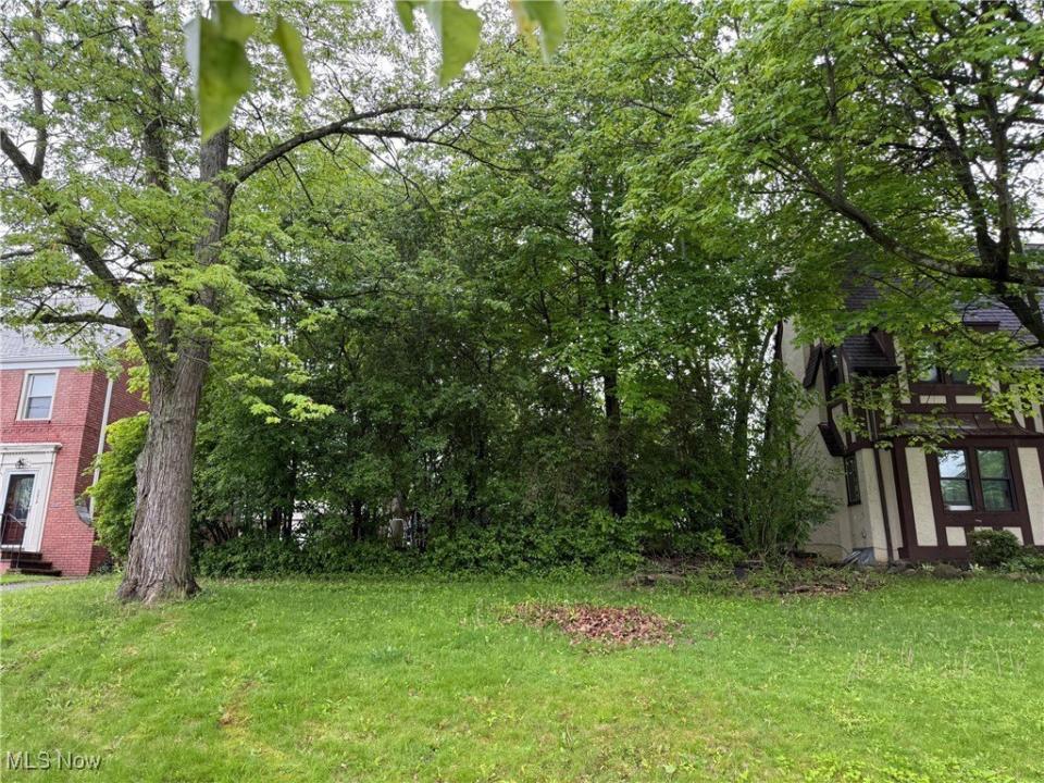 3874 Washington Boulevard, University Heights, Ohio 44118