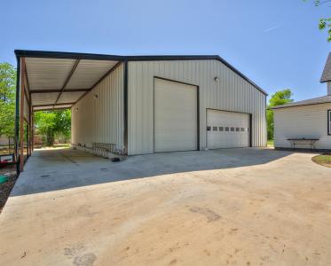 9290 N Hiwassee Road, Jones, Oklahoma 73049, USA