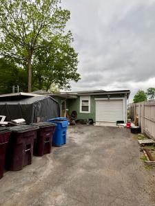 33 Wakefield Court, New Britain, Connecticut 06053, Amerika Birleşik Devletleri