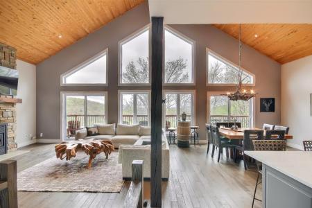95 Ch. Picard, Val-des-Lacs, Québec J0T 2P0, Canada
