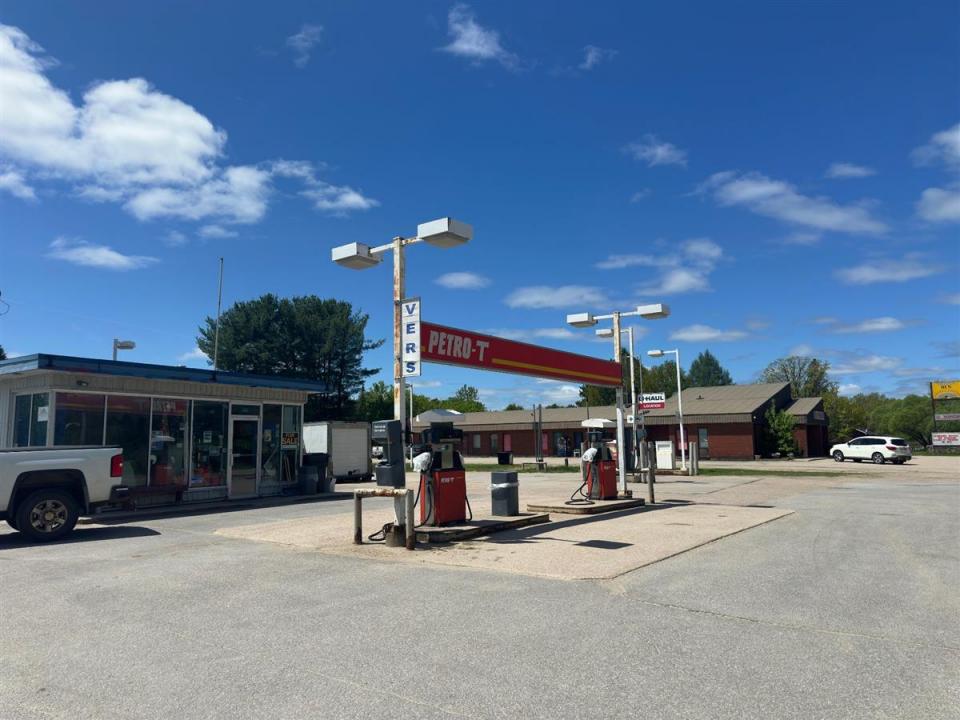 265  Rue Principale, Mansfield-et-Pontefract, Québec J0X 1R0, Canada