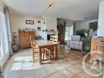 Valbonne, Provence-Alpes-Côte D'Azur 06560, França