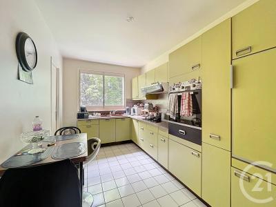 Sens, Bourgogne 89100, Francja