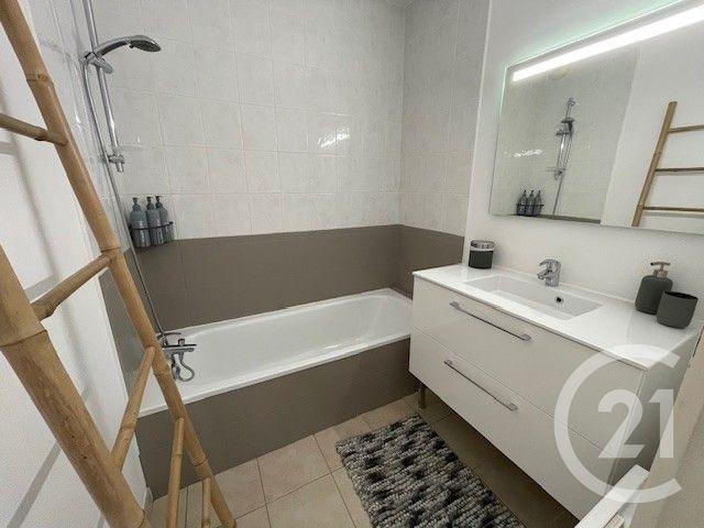 小物 DEUXIEMECLASSE.L' Appartement.IENA.plage Apartment for Sale at La Seyne Sur Mer, Provence-Alpes-Côte