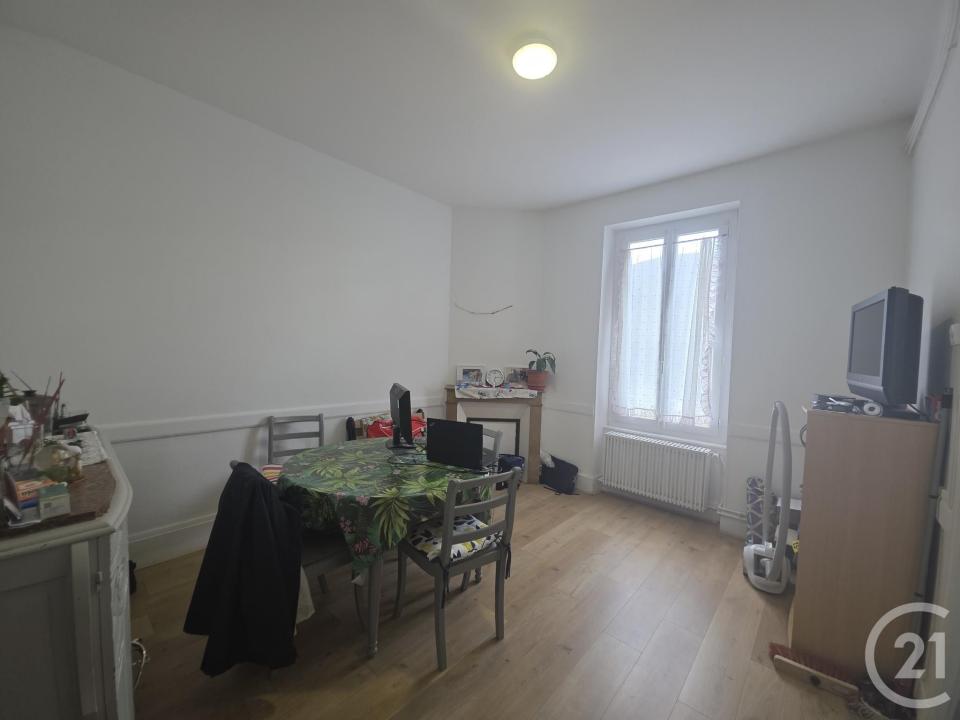 Nevers, Bourgogne 58000, France