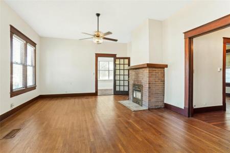 1116 N Lamar Avenue, Paris, Texas 75460, États-Unis