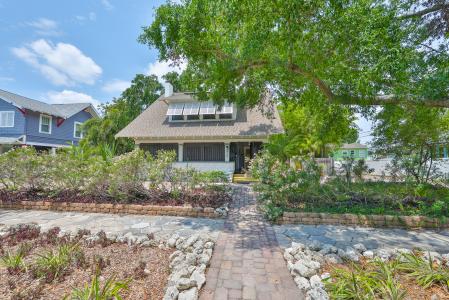 1825 2nd St S, St Petersburg, Florida 33705, USA