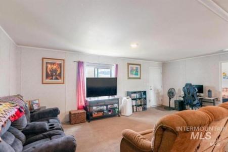701 Monte Vista Dr #11, Emmett, Idaho 83617