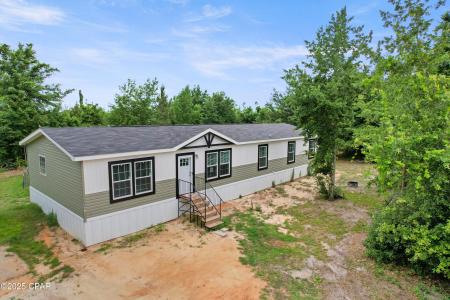 327 N Berthe Avenue, Panama City, פלורידה 32404, ארצות הברית של אמריקה