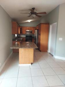 5419 Blueberry Hill Ave., Lake Worth, Флорида 33463, Соединенные Штаты