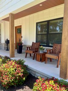 205 Elmhurst Avenue, Valparaiso, Indiana 46385