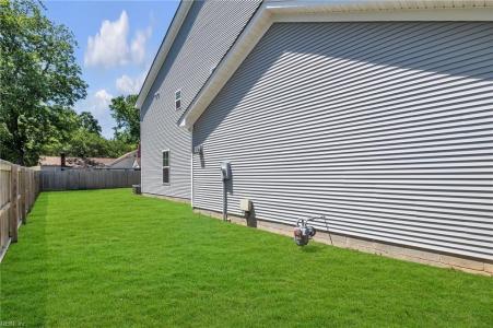 208 Mayberry Court, Newport News, 維吉尼亞州 23601, 美國