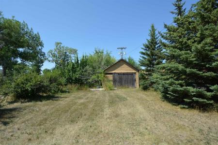524 4th St SE, Stanley, Dakota Du Nord 58784, États-Unis