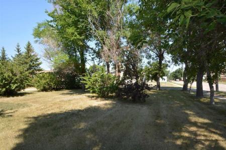524 4th St SE, Stanley, Dakota Du Nord 58784, États-Unis